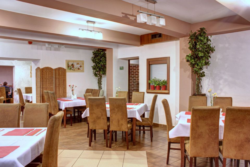 Restaurant - 